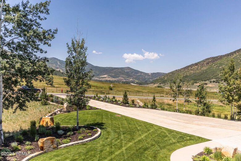 Alpine Grandeur | A World-Class Park City Estate - Park City, Utah