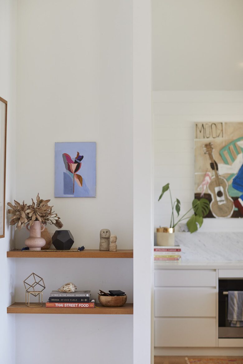 Hilltop Retreat with Infinity Pool and Tennis Court - Myocum, Australia