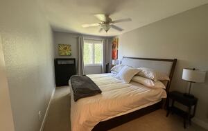 Bright & Comfortable Anchorage Escape - Anchorage, Alaska