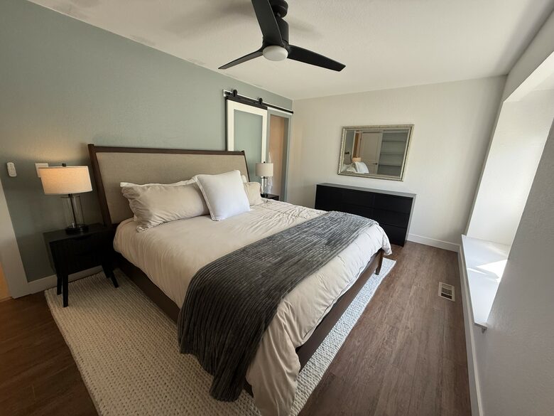 Bright & Comfortable Anchorage Escape - Anchorage, Alaska