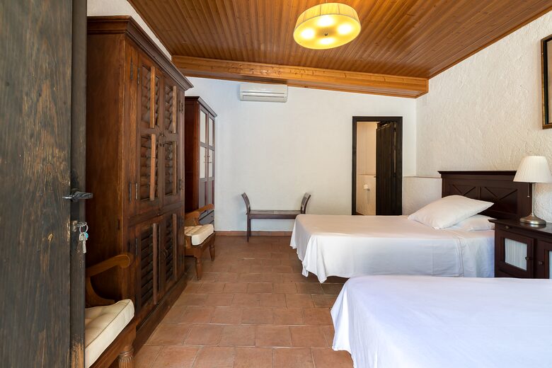 Rustic Elegance in the Heart of Extremadura - Cuacos de Yuste, Spain