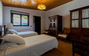 Rustic Elegance in the Heart of Extremadura - Cuacos de Yuste, Spain