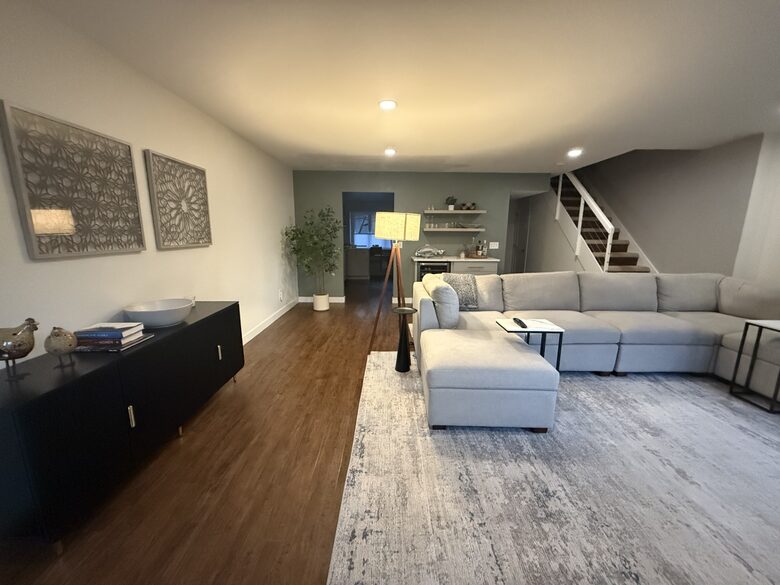 Bright & Comfortable Anchorage Escape - Anchorage, Alaska