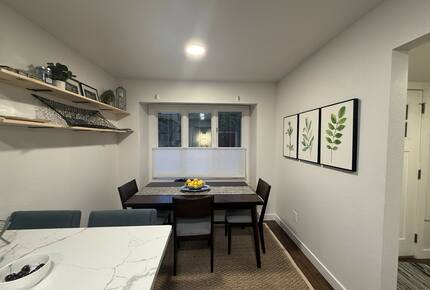 Bright & Comfortable Anchorage Escape - Anchorage, Alaska