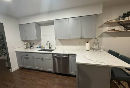 Bright & Comfortable Anchorage Escape - Anchorage, Alaska