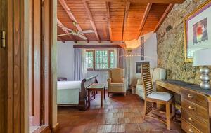 Rustic Elegance in the Heart of Extremadura - Cuacos de Yuste, Spain