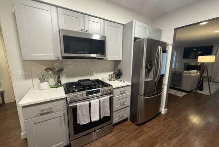 Bright & Comfortable Anchorage Escape - Anchorage, Alaska