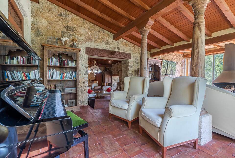 Rustic Elegance in the Heart of Extremadura - Cuacos de Yuste, Spain