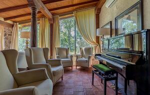 Rustic Elegance in the Heart of Extremadura - Cuacos de Yuste, Spain