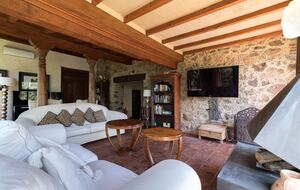Rustic Elegance in the Heart of Extremadura - Cuacos de Yuste, Spain