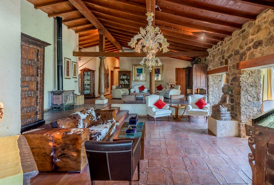 Rustic Elegance in the Heart of Extremadura - Cuacos de Yuste, Spain