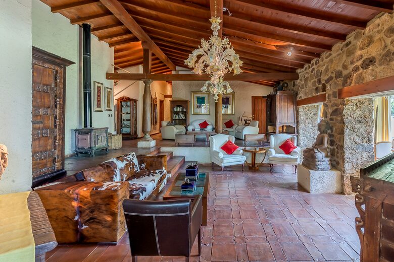 Rustic Elegance in the Heart of Extremadura - Cuacos de Yuste, Spain