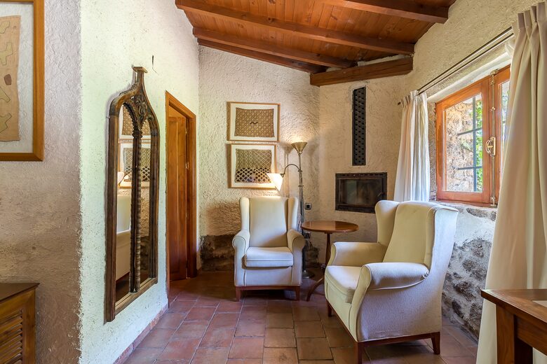 Rustic Elegance in the Heart of Extremadura - Cuacos de Yuste, Spain