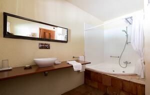 Rustic Elegance in the Heart of Extremadura - Cuacos de Yuste, Spain