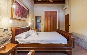 Rustic Elegance in the Heart of Extremadura - Cuacos de Yuste, Spain