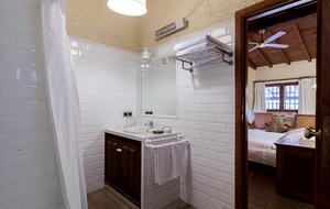 Rustic Elegance in the Heart of Extremadura - Cuacos de Yuste, Spain