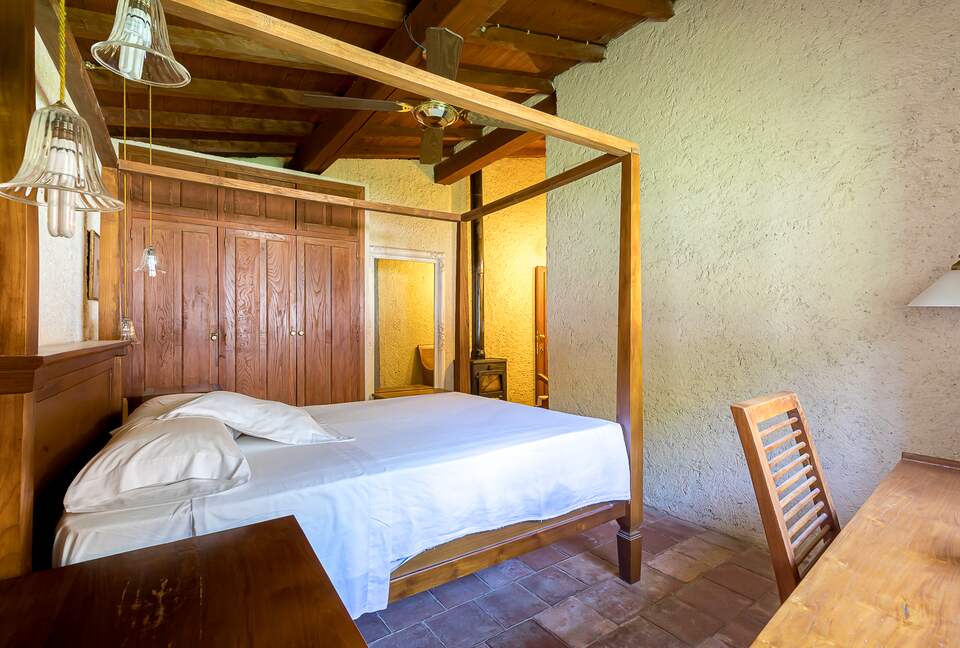 Rustic Elegance in the Heart of Extremadura - Cuacos de Yuste, Spain