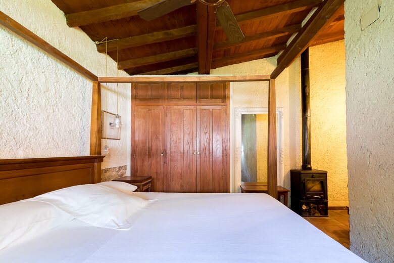 Rustic Elegance in the Heart of Extremadura - Cuacos de Yuste, Spain