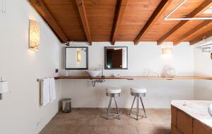 Rustic Elegance in the Heart of Extremadura - Cuacos de Yuste, Spain
