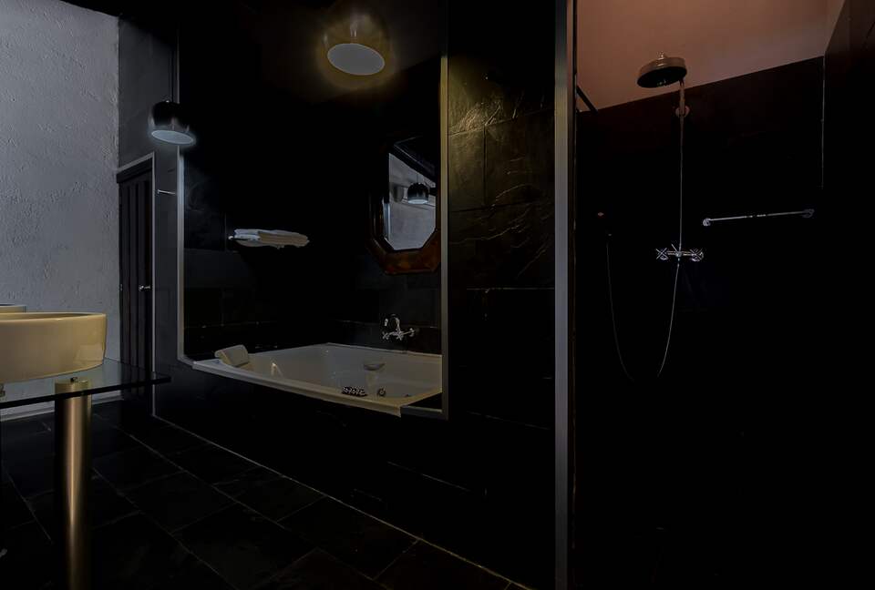 Rustic Elegance in the Heart of Extremadura - Cuacos de Yuste, Spain