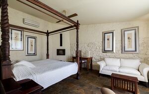 Rustic Elegance in the Heart of Extremadura - Cuacos de Yuste, Spain