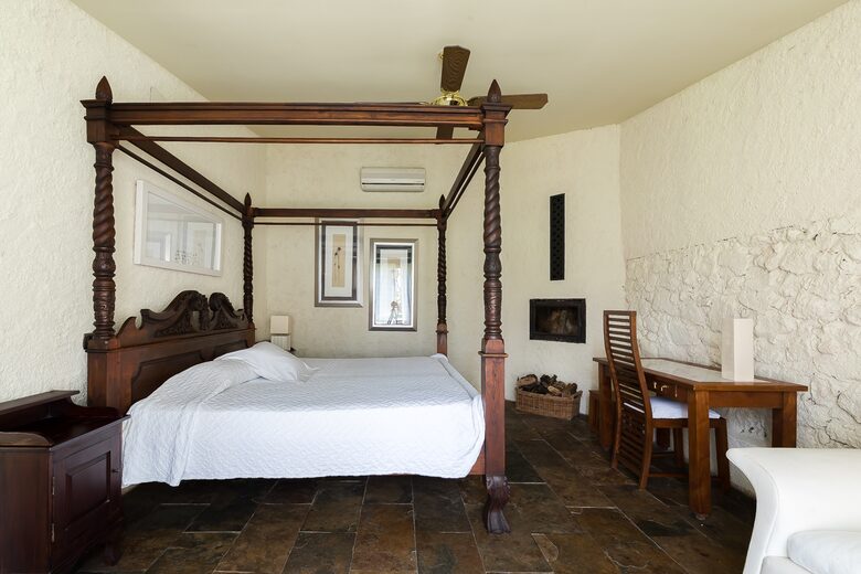 Rustic Elegance in the Heart of Extremadura - Cuacos de Yuste, Spain