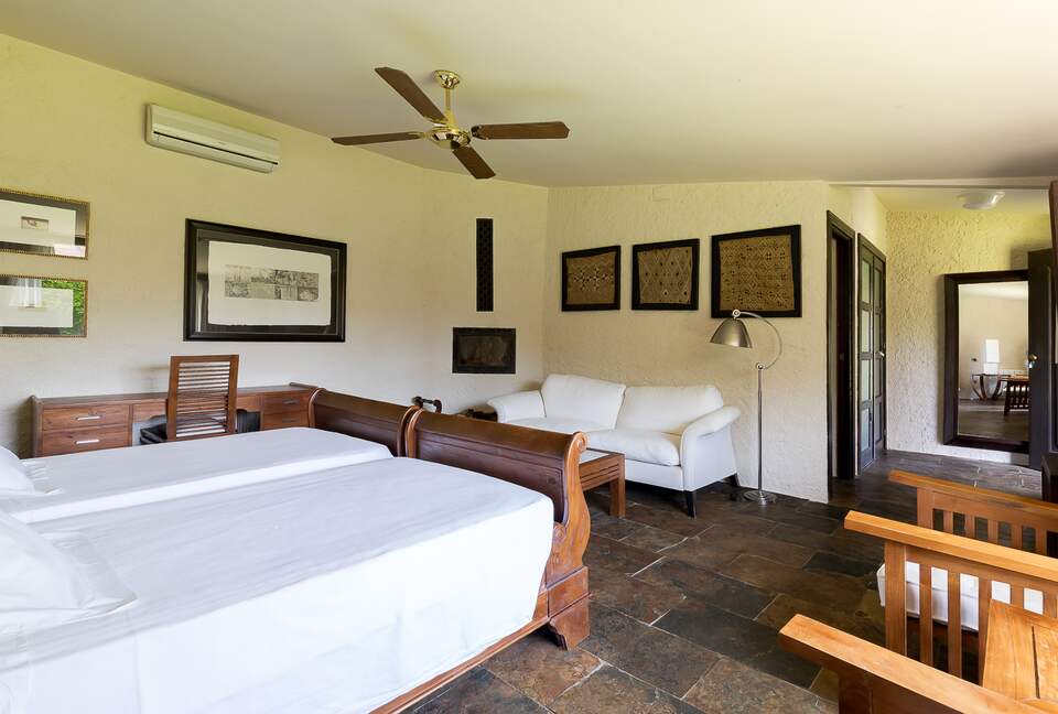 Rustic Elegance in the Heart of Extremadura - Cuacos de Yuste, Spain