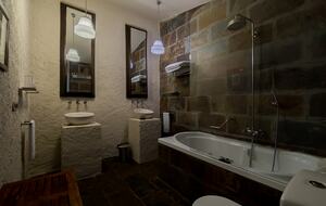 Rustic Elegance in the Heart of Extremadura - Cuacos de Yuste, Spain