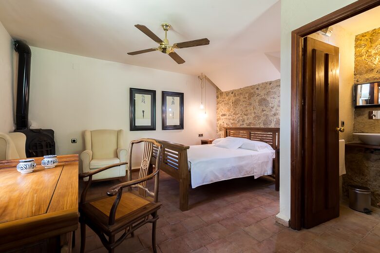 Rustic Elegance in the Heart of Extremadura - Cuacos de Yuste, Spain