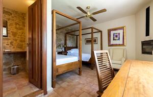 Rustic Elegance in the Heart of Extremadura - Cuacos de Yuste, Spain