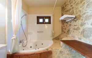 Rustic Elegance in the Heart of Extremadura - Cuacos de Yuste, Spain