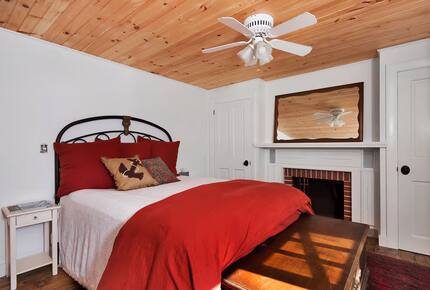 Waterfront Maine Escape with Private Dock & Panoramic Views - West Boothbay Harbor, Maine