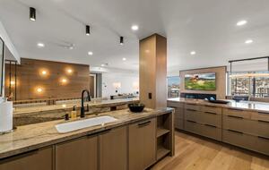 Bear Claw Beauty | Luxury Ski-In/Ski-Out Living - Steamboat Springs, Colorado