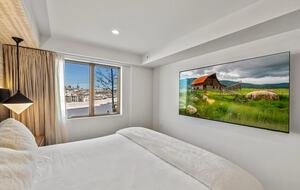 Bear Claw Beauty | Luxury Ski-In/Ski-Out Living - Steamboat Springs, Colorado