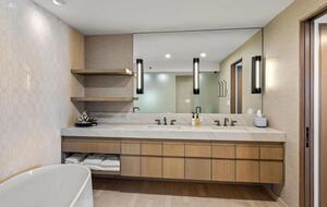 Bear Claw Beauty | Luxury Ski-In/Ski-Out Living - Steamboat Springs, Colorado