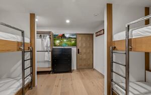 Bear Claw Beauty | Luxury Ski-In/Ski-Out Living - Steamboat Springs, Colorado