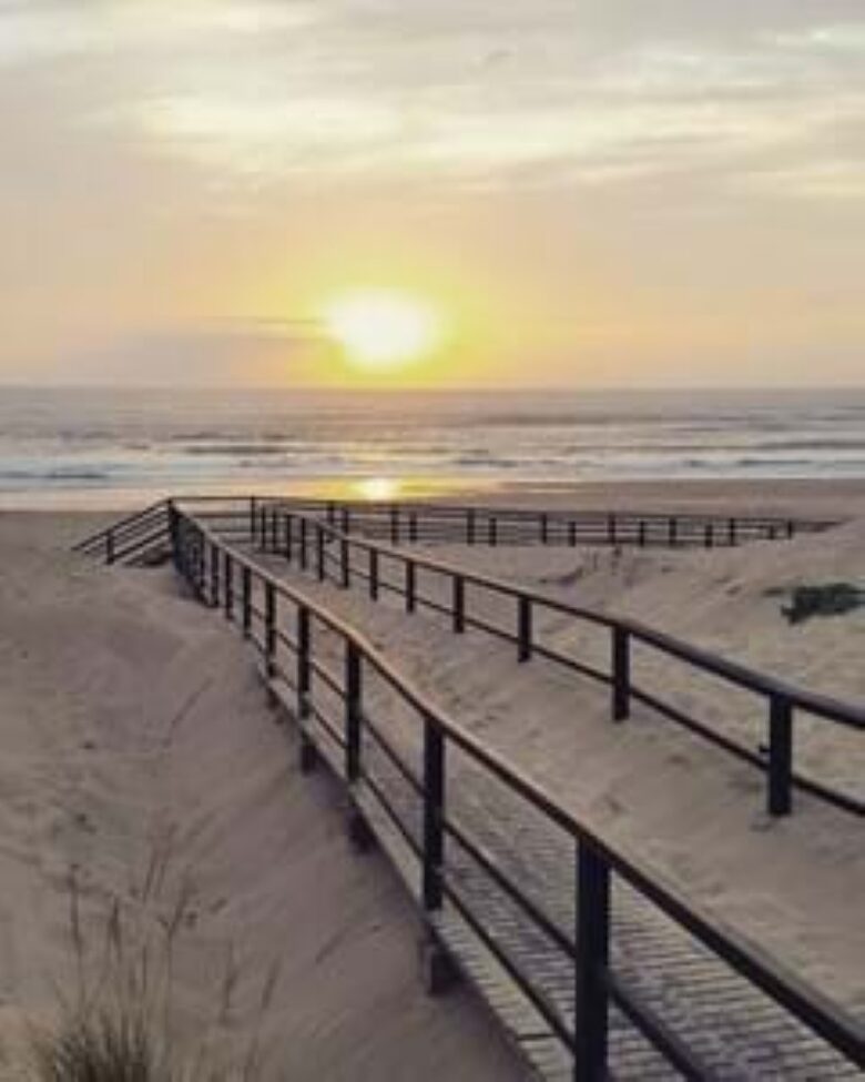 Refined Family Estate Near Ericeira’s Surf & Heritage - Carvoeira, Portugal