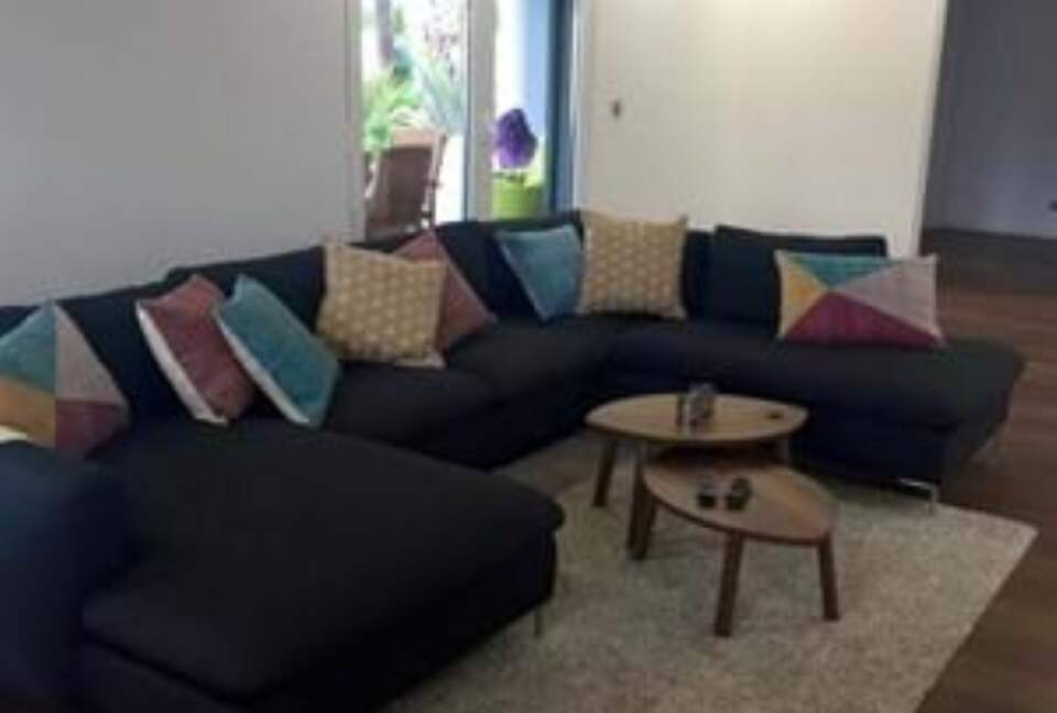 Refined Family Estate Near Ericeira’s Surf & Heritage - Carvoeira, Portugal