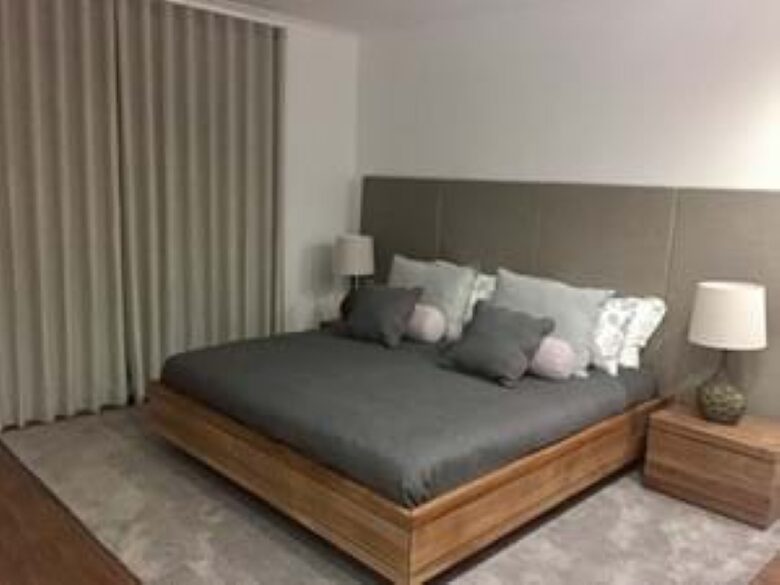 Refined Family Estate Near Ericeira’s Surf & Heritage - Carvoeira, Portugal