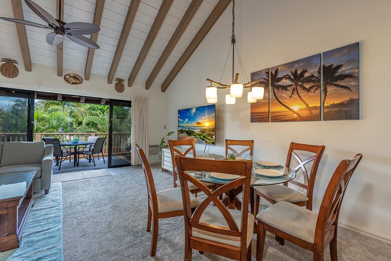 Island Living Steps from Kamaole Beach III - Kihei, Hawaii