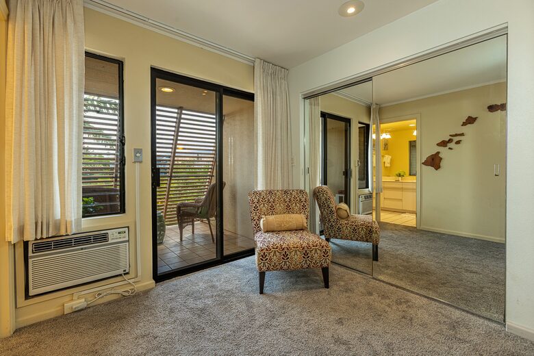 Island Living Steps from Kamaole Beach III - Kihei, Hawaii