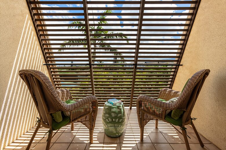 Island Living Steps from Kamaole Beach III - Kihei, Hawaii