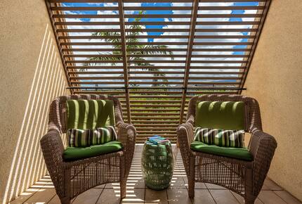 Island Living Steps from Kamaole Beach III - Kihei, Hawaii