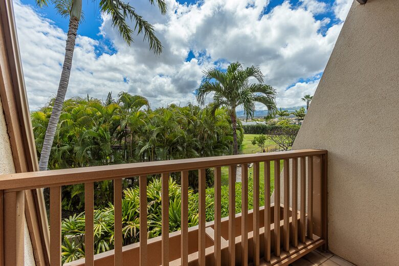 Island Living Steps from Kamaole Beach III - Kihei, Hawaii
