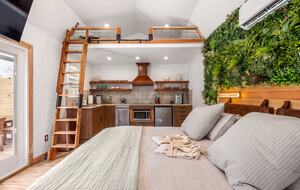 Luxury Tiny Home Escape Near Wimberley Winery - Wimberly, Texas