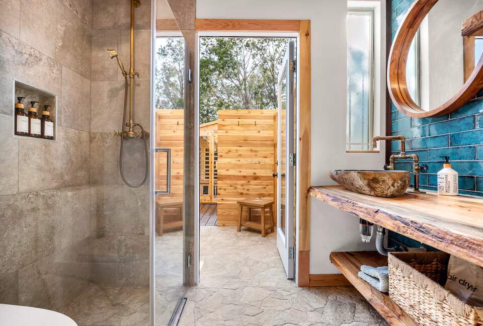 Luxury Tiny Home Escape Near Wimberley Winery - Wimberly, Texas