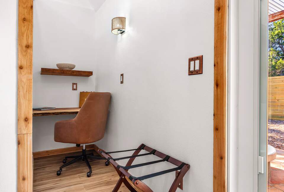 Luxury Tiny Home Escape Near Wimberley Winery - Wimberly, Texas