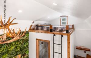 Luxury Tiny Home Escape Near Wimberley Winery - Wimberly, Texas