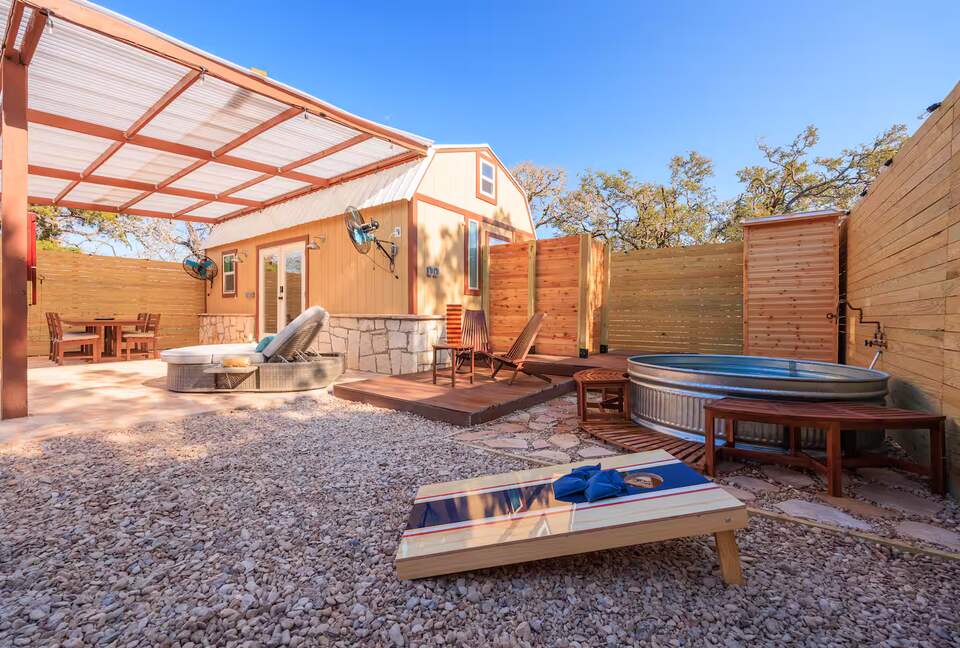 Luxury Tiny Home Escape Near Wimberley Winery - Wimberly, Texas