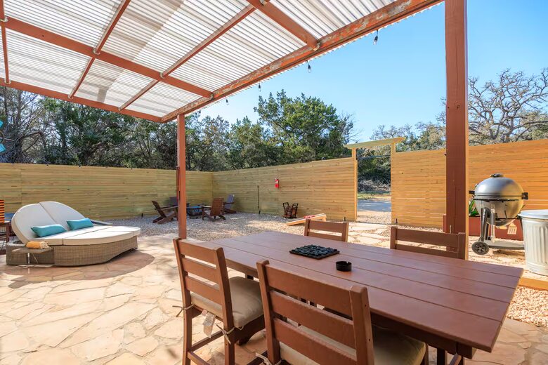 Luxury Tiny Home Escape Near Wimberley Winery - Wimberly, Texas